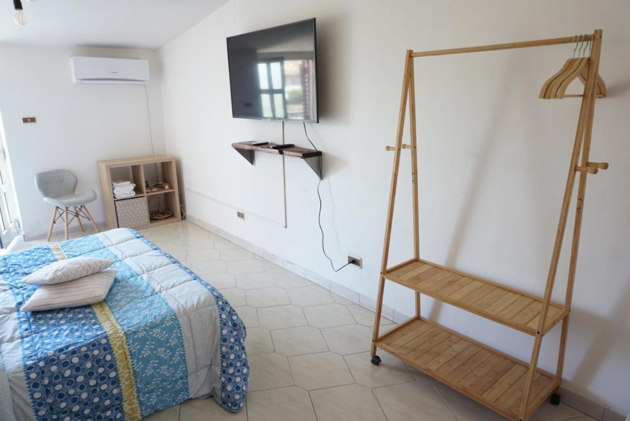 Little Sweet Escape Bed & Breakfast Caserta Eksteriør bilde